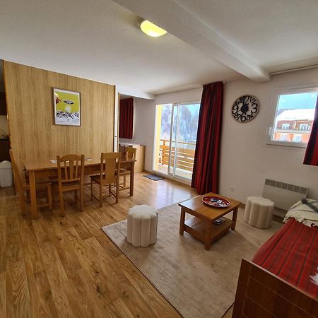 Grand Appartement Meuble La Foux D'Allos T3 6 A 8 Personnes Exterior photo